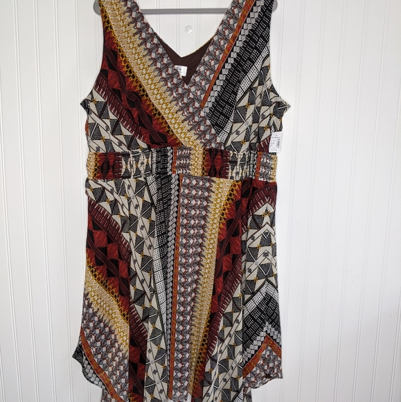 Dress Barn Boho Geo Shark Bite Hem Dress - Picture 5 of 8